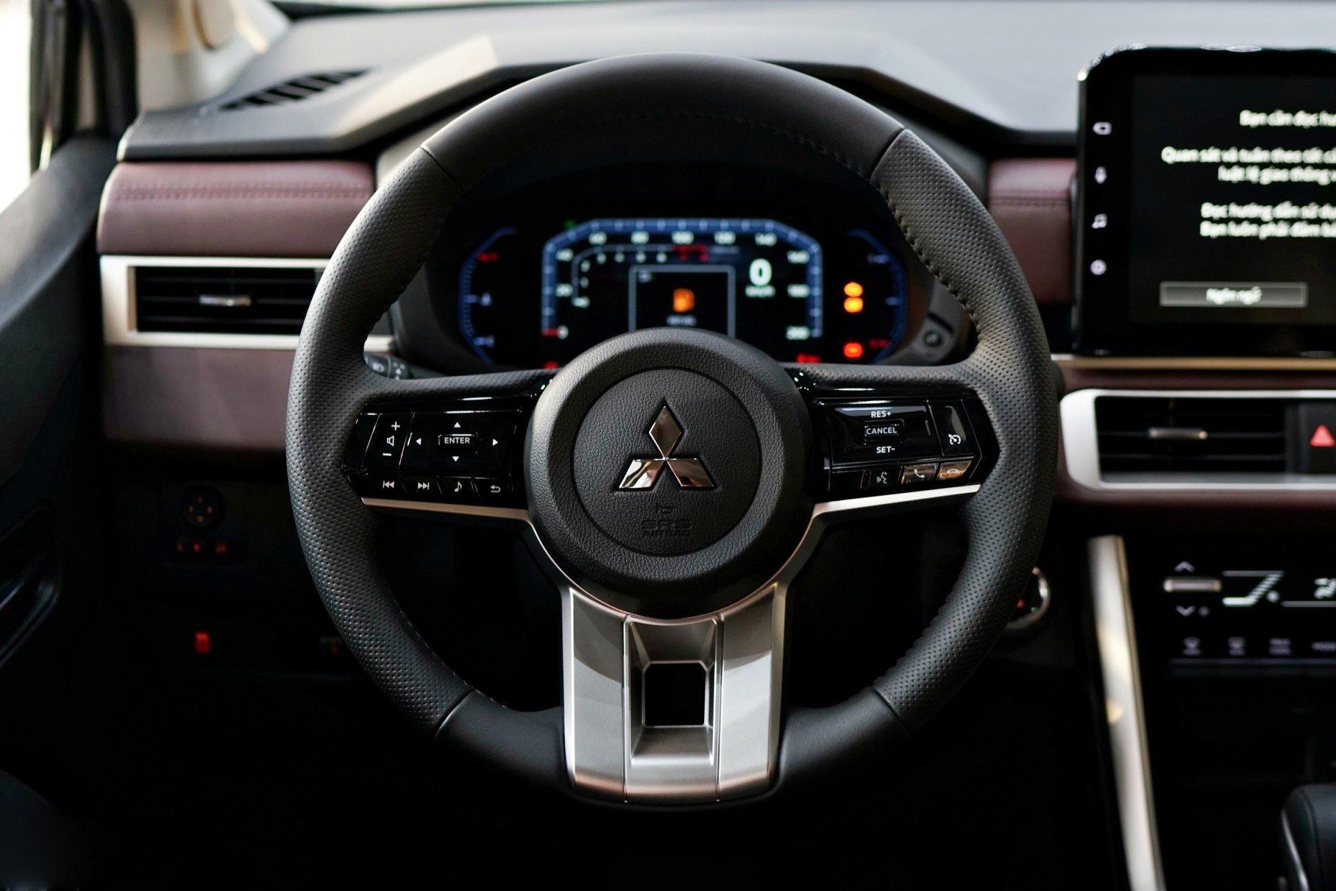 Mitsubishi Xpander phiên bản nâng cấp ra mắt thị trường Việt, chưa về phiên bản HEV - 7