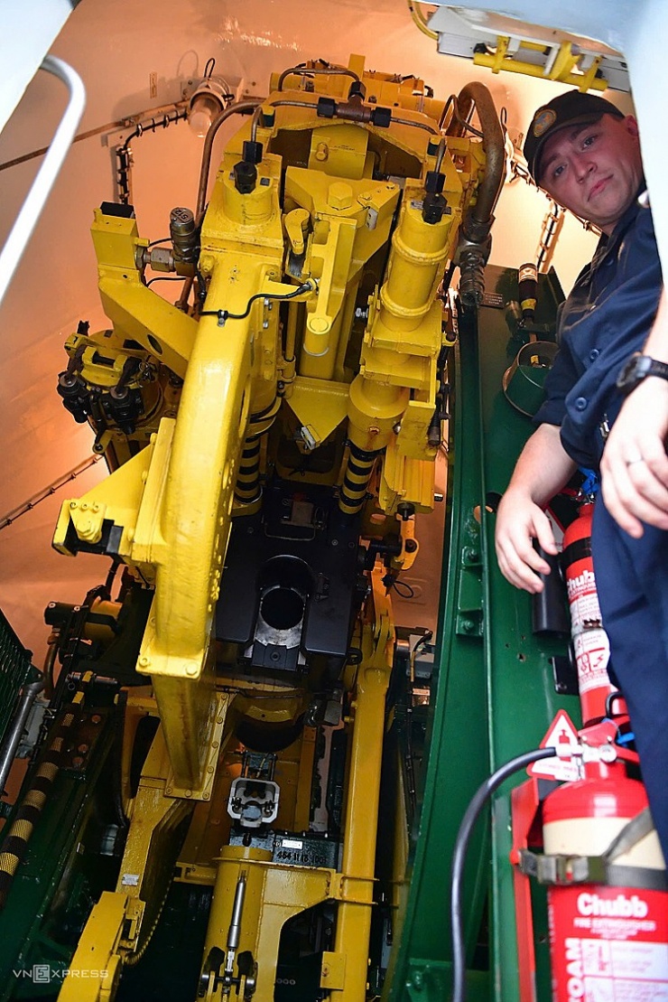 Dàn vũ khí trên hộ vệ hạm Anh thăm Việt Nam - 5