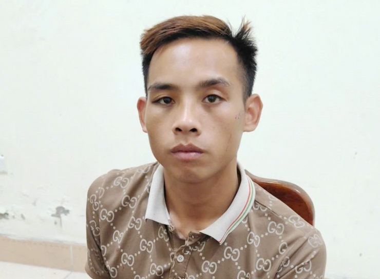 Đối tượng Luân và Long