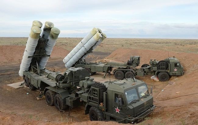 Ukraine tuyên bố tập kích 'rồng lửa' S-400, phá hủy kho đạn dược của Nga - 1
