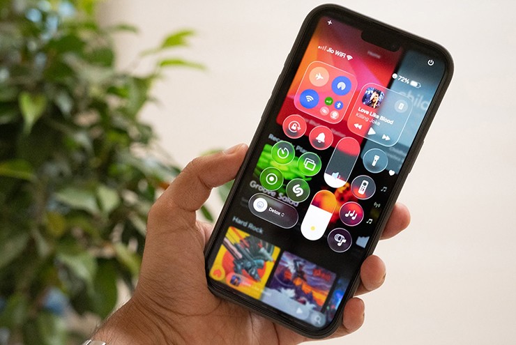 Bất chấp khó khăn, iOS 26 vẫn được đánh giá cao.