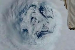 Thế giới - Mắt siêu bão Ragasa nhìn từ vũ trụ: Hình ảnh khiến cả thế giới lo lắng