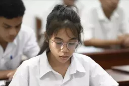 Xét tuyển học bạ: Bỏ hay giữ?