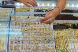 Kinh doanh - Sáng 23-9, giá vàng miếng SJC, vàng nhẫn đồng loạt tăng