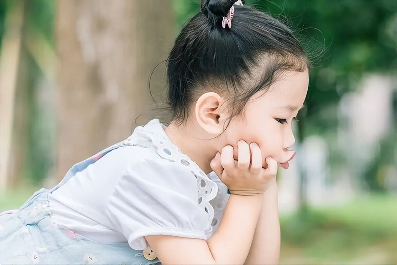 Cha mẹ càng áp đặt, con càng thiếu tự tin, lý do khiến nhiều người giật mình - 2