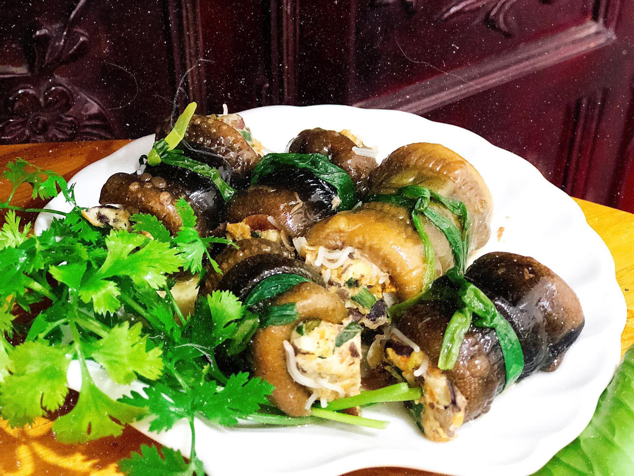 Lươn làm món này vừa ngon vừa không tanh, trẻ con cũng "nghiện" - 1