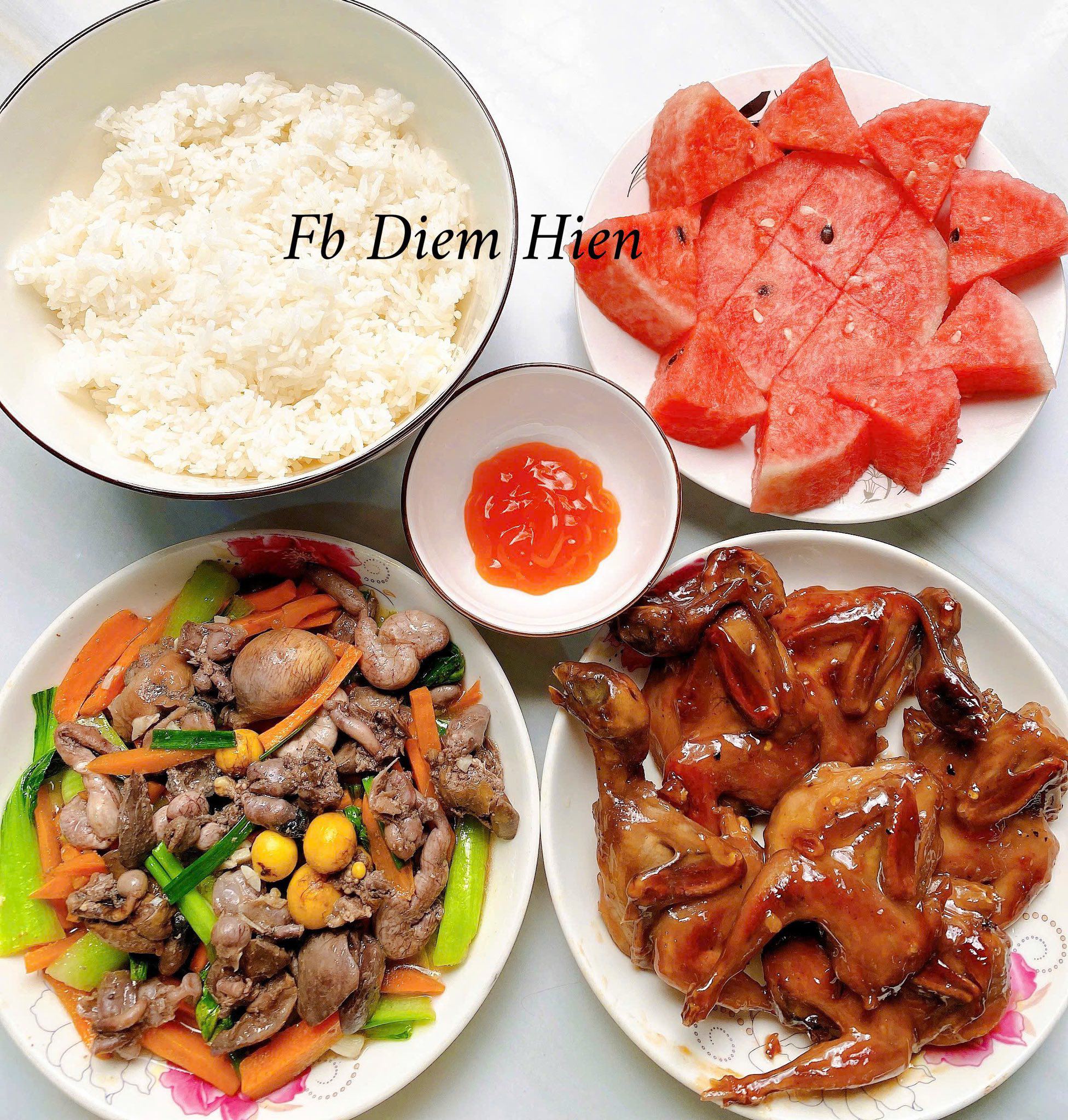 Chim cút rô ti - lòng&nbsp;chim cút xào cải thìa cà rốt