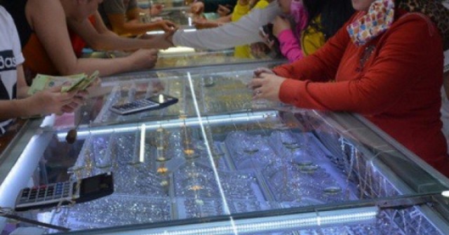 Giá vàng hôm nay, 23-9: Tiếp tục tăng