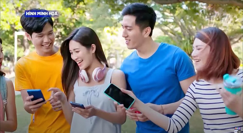 Bạn cần có tinh thần cởi mở, sẵn sàng tiếp nhận ý kiến người khác. (Ảnh minh họa)