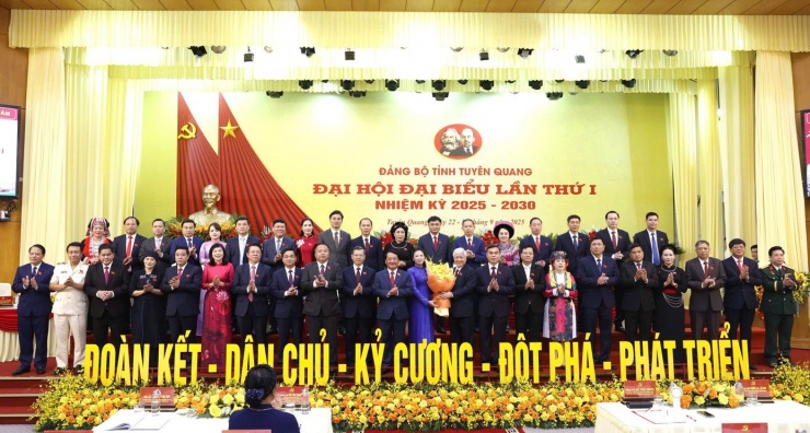 Bộ Chính trị chỉ định Ban Chấp hành Đảng bộ tỉnh Tuyên Quang nhiệm kỳ 2025-2030 gồm 68 đồng chí