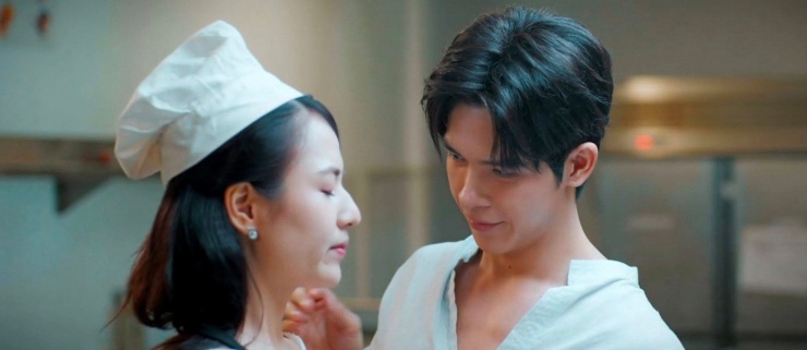 Khán giả thất vọng với cách lựa chọn diễn viên trong Gió ngang khoảng trời xanh.