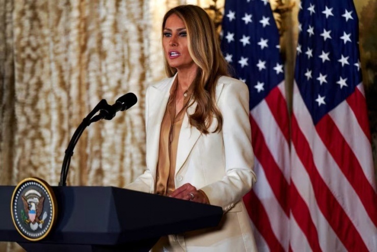 Đệ nhất phu nhân Mỹ Melania Trump phát biểu tại sự kiện ngày 23/9. (Ảnh: Reuters)
