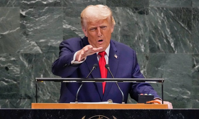 Tổng thống Mỹ Donald Trump phát biểu tại phiên họp của Đại hội đồng Liên Hợp Quốc ngày 23/9. Ảnh: AP