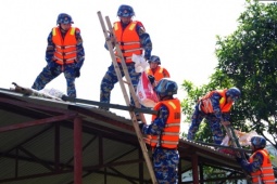 Tin tức trong ngày - Hải Phòng, Quảng Ninh cấm biển