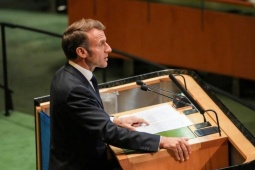 Tổng thống Pháp Macron: Muốn giải Nobel Hòa bình, Tổng thống Mỹ Trump...