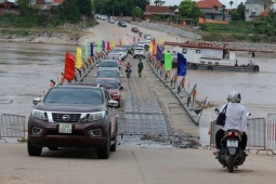 Nhìn lại gần 1 năm thực hiện sứ mệnh đặc biệt của cầu phao Phong Châu