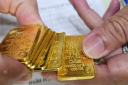 Kinh doanh - Sáng 24-9, giá vàng miếng SJC bất ngờ giảm trở lại