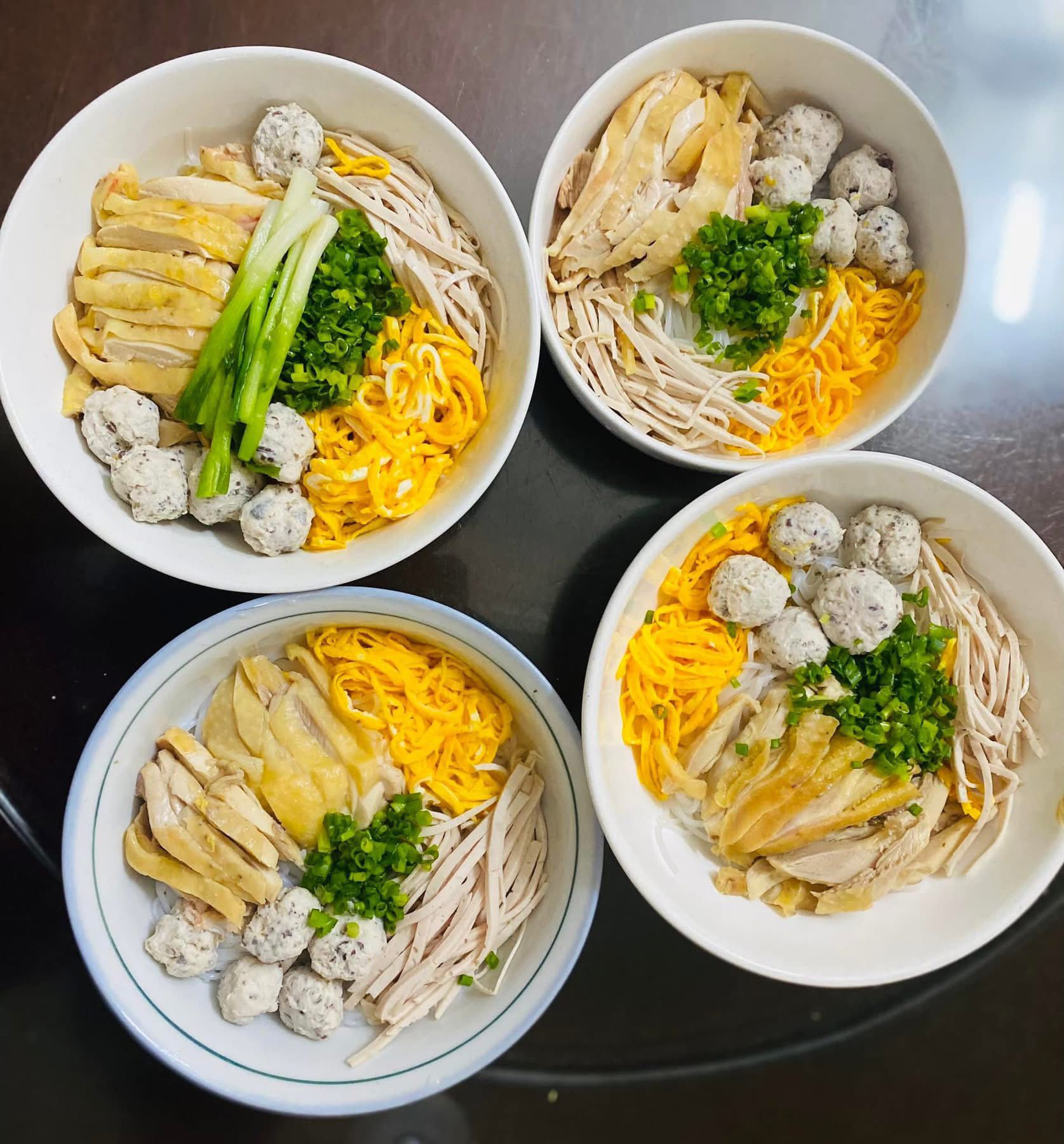 Bún thang