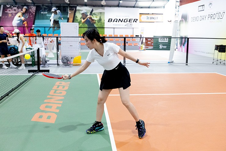 Các người đẹp khác so tài