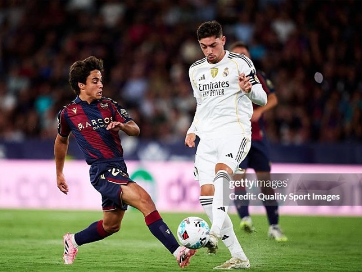 Đội hình Levante UD gặp Real Sociedad