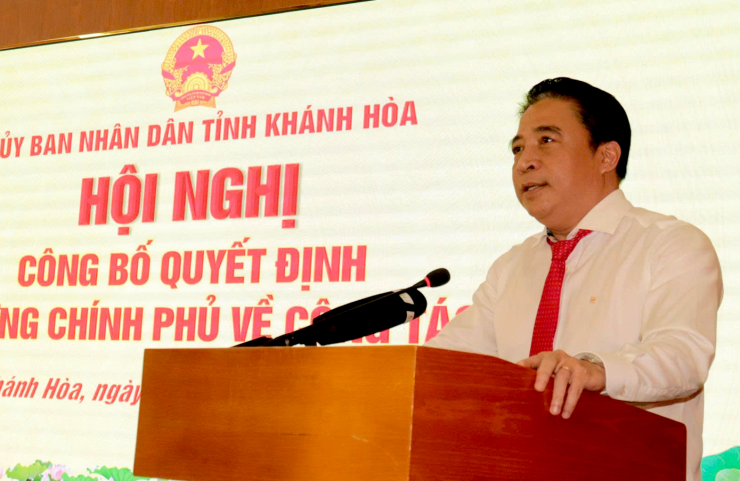 Ông Nguyễn Khắc Toàn phát biểu nhận nhiệm vụ.