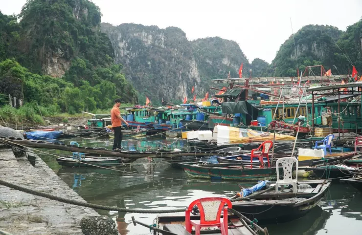 Bão số 9 chưa đến, người dân lại lo bão số 10 - 7