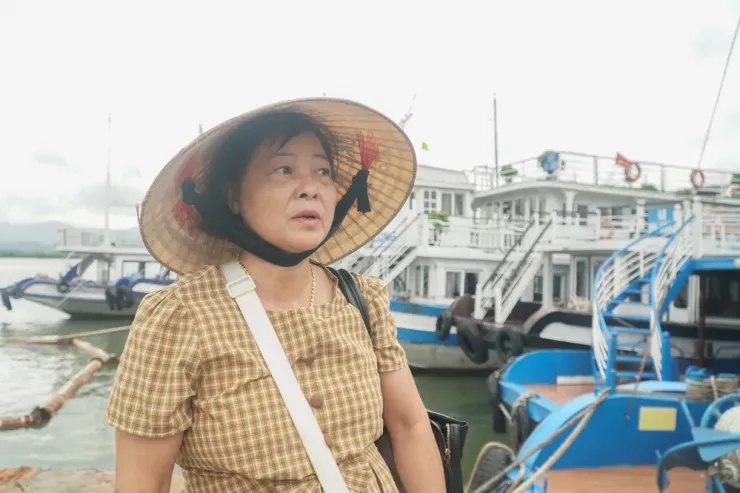 Bão số 9 chưa đến, người dân lại lo bão số 10 - 5