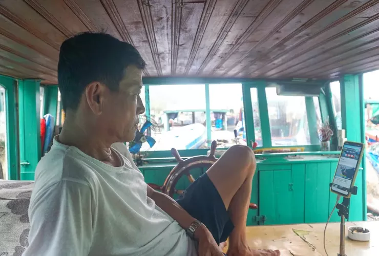 Bão số 9 chưa đến, người dân lại lo bão số 10 - 12