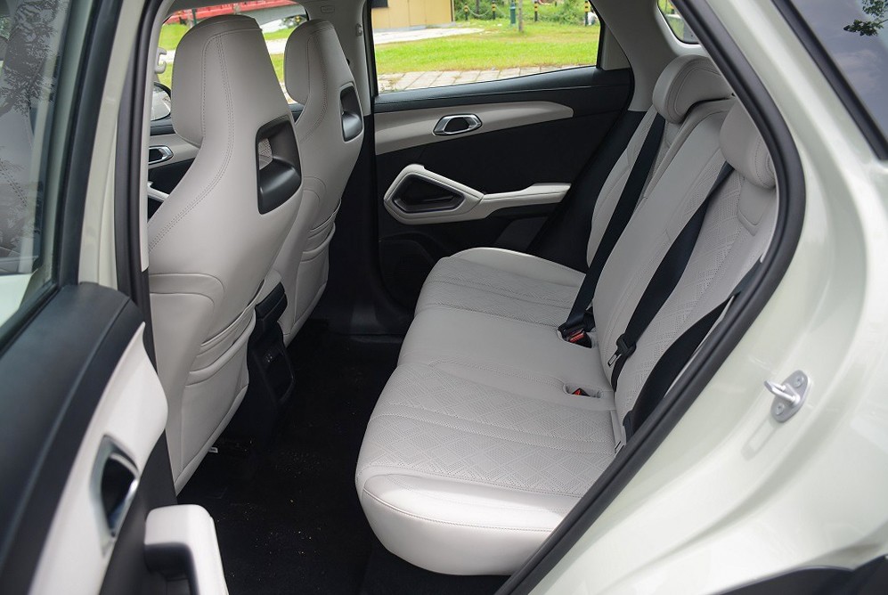 Trải nghiệm xe điện BYD Atto 2, nhỏ con thực dụng - 10