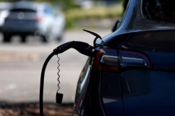 Thị trường - Tiêu dùng - Giá xe điện sắp tới sẽ biến động ra sao?