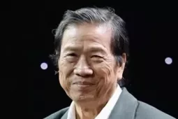 Tác giả 'Bài thánh ca buồn' qua đời