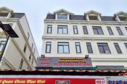 Thị trường - Tiêu dùng - Thuê shophouse triệu USD bán hủ tiếu, bún đậu, phở: Chủ quán 'vỡ mộng'