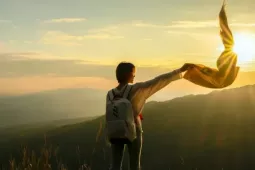 Trekking từ Bắc tới Nam hòa m…