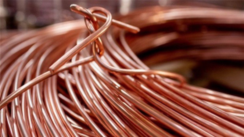 Giá đồng tăng vọt do tai nạn mỏ nghiêm trọng ở Indonesia - 1