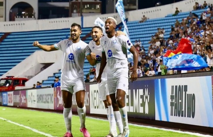 Nam Định đang có phong độ tốt ở đấu trường châu lục