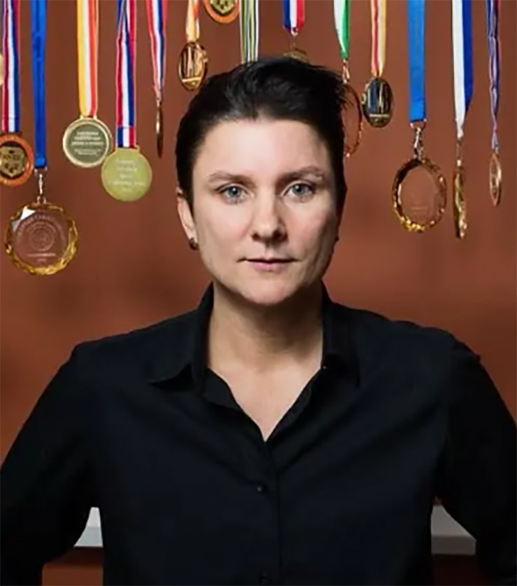 "Nữ hoàng" Therese Klompenhouwer là đối thủ của Liên Quỳnh tại bán kết