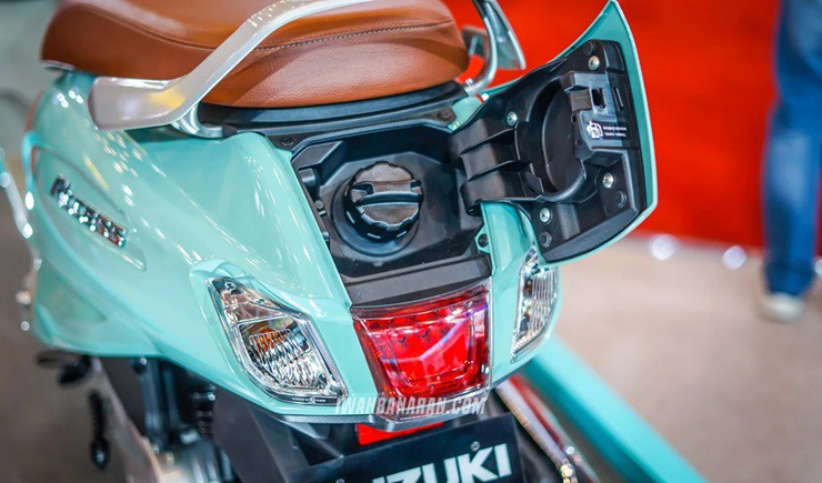 Xe ga giá rẻ mới của Suzuki trang bị quá xịn, thách thức Honda Lead - 3