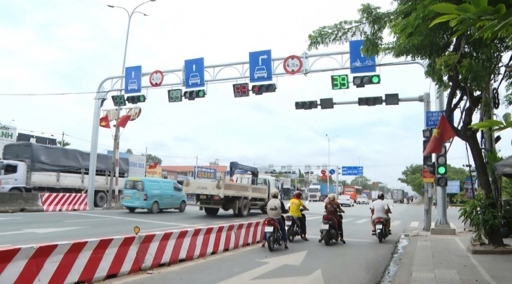 AI được đưa vào xử lý đèn giao thông trên QL51