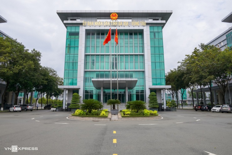 Hiện trạng Trung tâm hành chính 1.000 tỷ đồng đề xuất làm trường học - 2