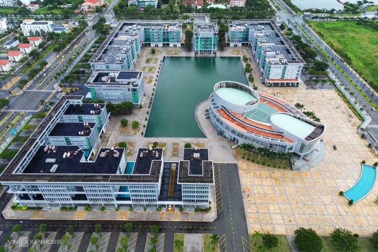 Hiện trạng Trung tâm hành chính 1.000 tỷ đồng đề xuất làm trường học - 1