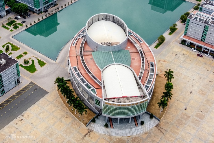 Hiện trạng Trung tâm hành chính 1.000 tỷ đồng đề xuất làm trường học - 5