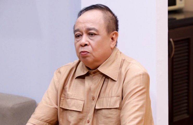 Nghệ sĩ quen với cảnh "gà trống nuôi con".&nbsp;