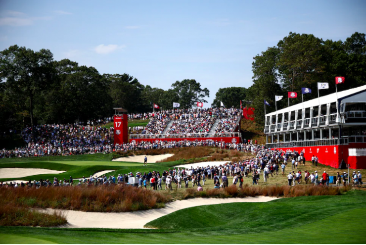 Ryder Cup 2025: Lễ khai mạc phải dời lịch vì mưa bão, vé VIP 35.000 USD gây sốc - 1