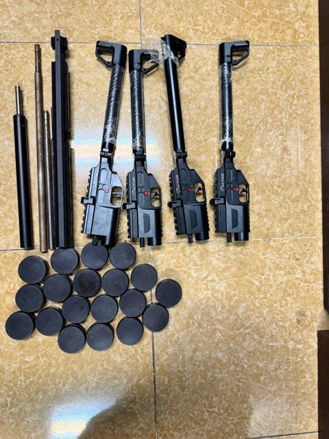 Linh kiện súng được các đối tượng rao bán