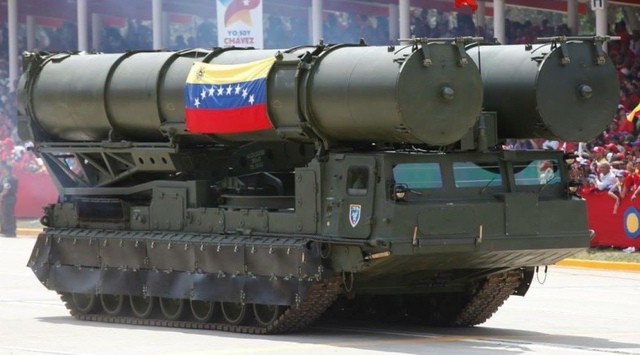 Bệ phóng tên lửa từ hệ thống S-300VM của Venezuela. (Nguồn: MW)