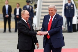 Cựu đặc phái viên Mỹ nhận định việc ông Trump bất ngờ thay đổi thái độ với Nga
