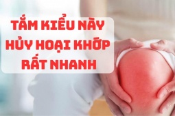 Tin tức sức khỏe - Giật mình: Thói quen tắm sai cách khiến xương khớp “xuống cấp” nhanh chóng