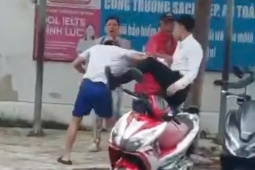 Thực hư thông tin tài xế xe Mercedes bị cho là đánh người gây xôn xao dư luận ở Nha Trang