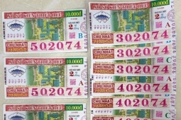 Một người trúng 3 tờ vé số độc đắc khi đi thăm quan Huế và Quảng Trị sau khi xem phim 'Mưa đỏ'