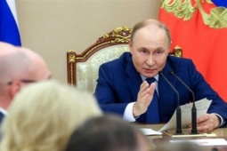 Ông Putin ký sắc lệ…